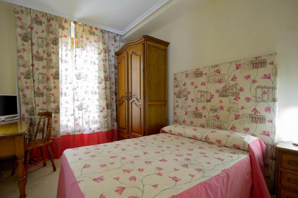 Hostal Goyo Garray Room photo